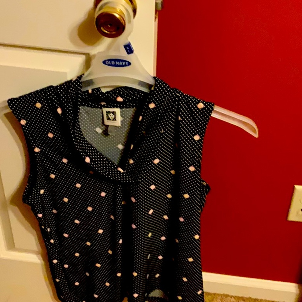Anne Klein ladies top ￼